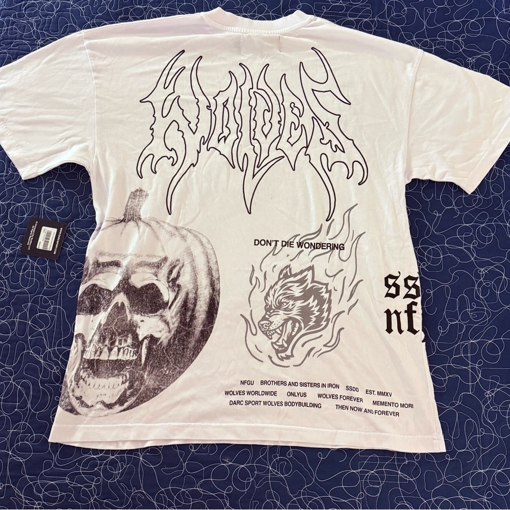Darc Sport White Halloween 2 Tee- M - sold out